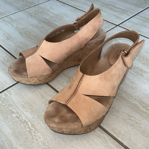 Clark’s Artisan Wedge Sandals 7.5 - Picture 3 of 10